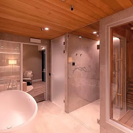 Lapland Hotel 4*